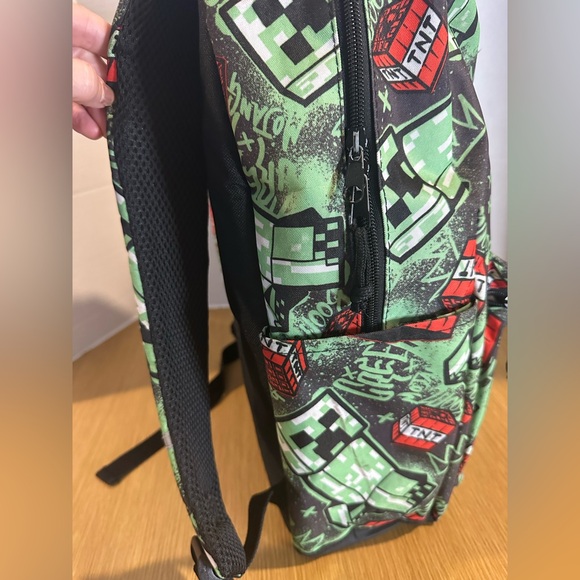 Minecraft Kids Backpack - Picture 8 of 15